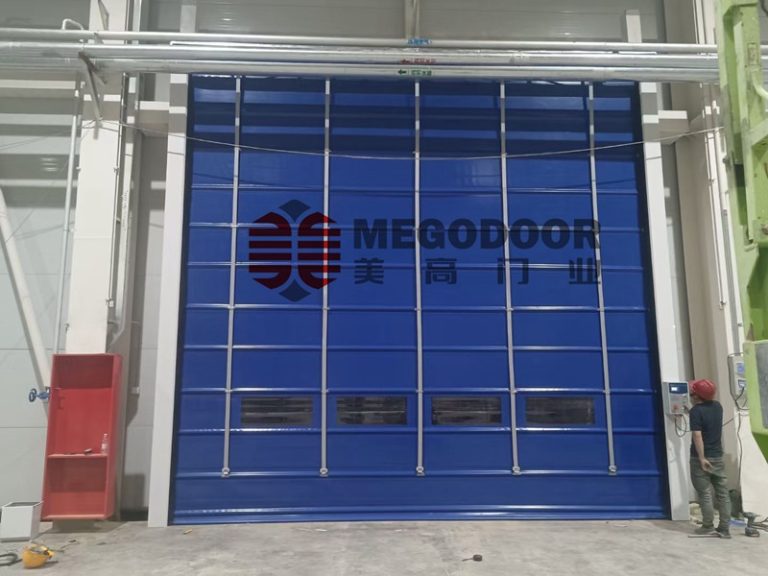 淮安大型門洞快速堆積門:工業門控的高效解決方案縮略圖 淮安大型門洞快速堆積門:工業門控的高效解決方案縮略圖